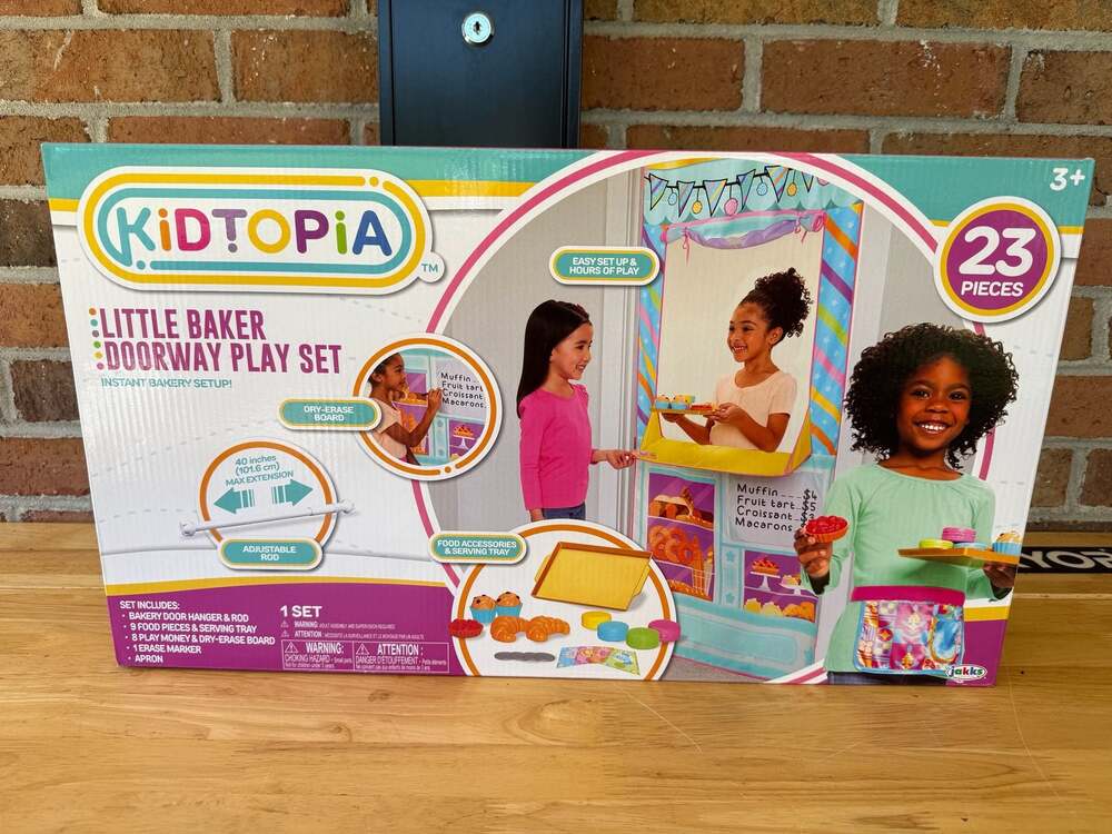 Kidtopia Little Baker Doorway Play Set